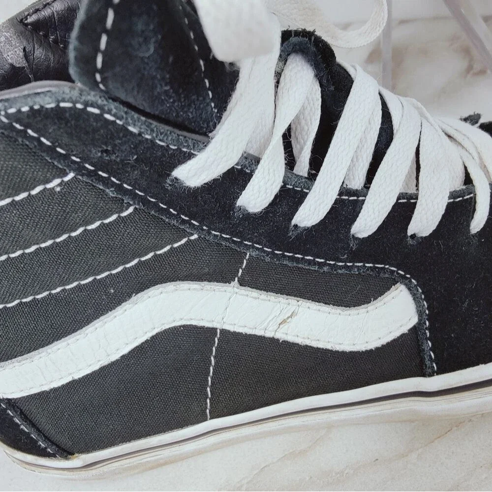 Vans Sk8-Hi Black White High Top Skate Shoes Sneakers, 8(M) 9.5(W)